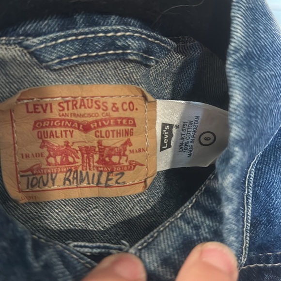 Levi's Kids Denim Jacket - Picture 3 of 4